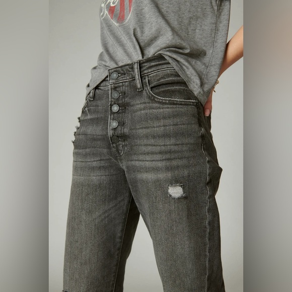 NWT Lucky Brand High Rise Drew Mom Jeans Distressed Casual Denim Cuffed Straight - Picture 5 of 16